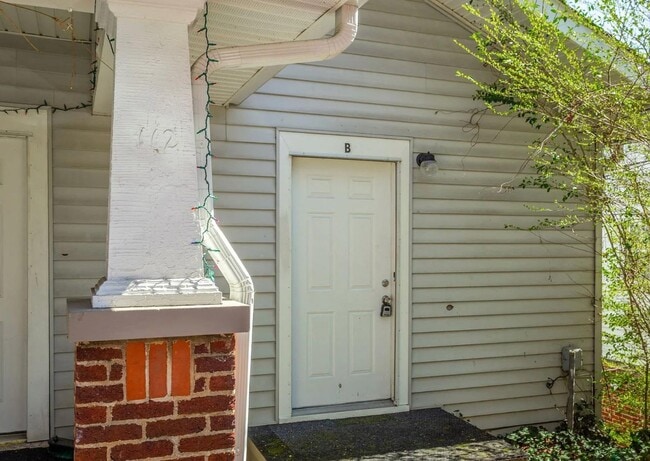 Photo - 112 S Seminole Dr