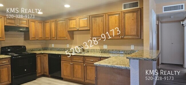 Photo - 1719 E Warren Pl