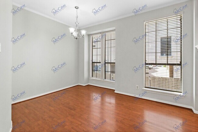 Photo - 4141 Hyer St