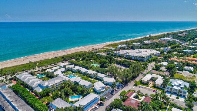 Building Photo - 320 S Ocean Blvd Unit L-B Rental
