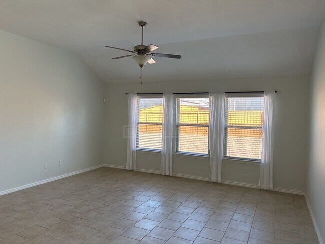 Photo - 6311 Serpentine Dr