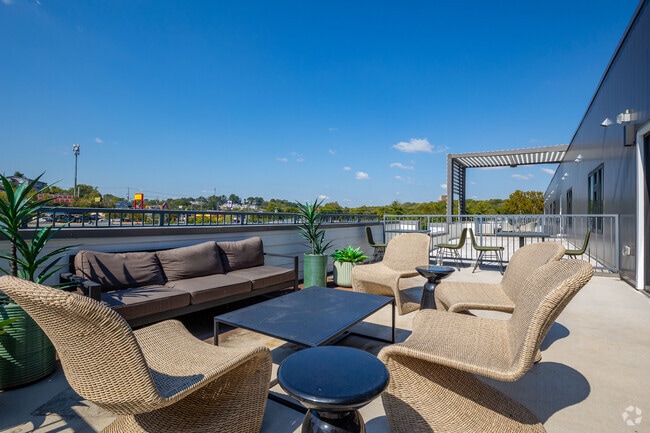 Sky Deck Lounge