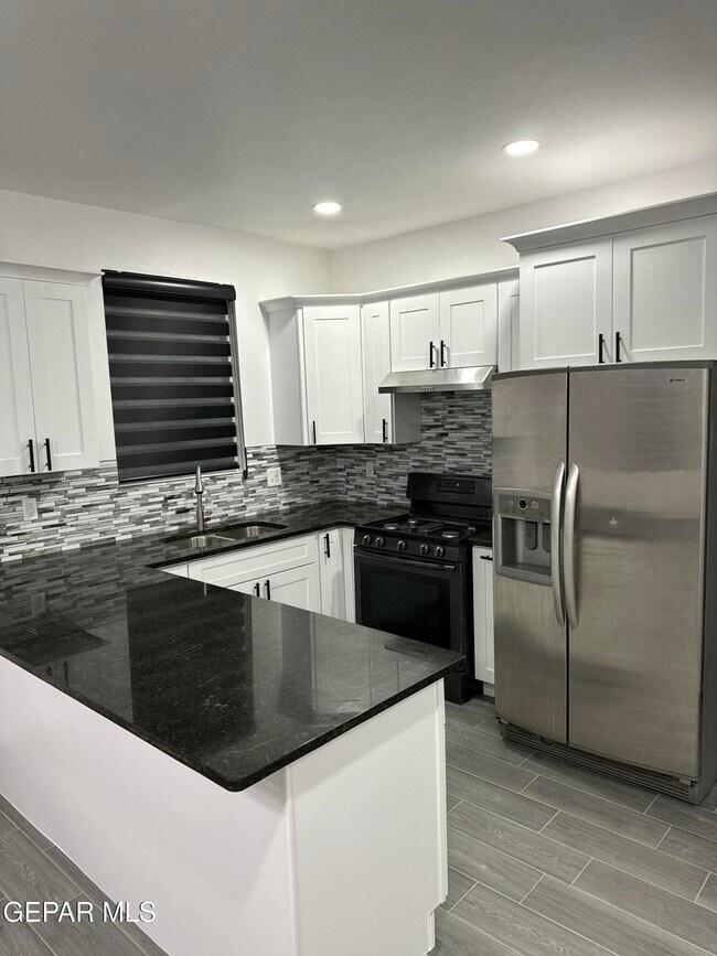 Photo - 12742 Acevedo Dr