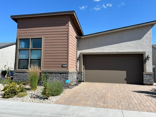 Photo - Luxury 55+ Executive Home- Fully Furnished