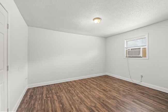 Photo - Lexington Park Apartments