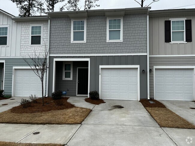 Building Photo - Nice 3/2.5 Home in Cartersville- $1,550