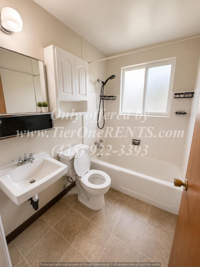 NO DEPOSIT option available for qualified renter!