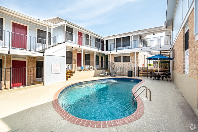 Refreshing Pool with Sun Deck - Le Med Apartments