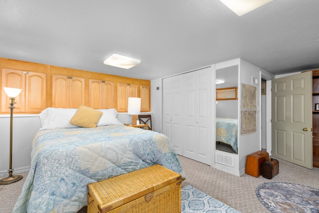 Photo - 1204 Avenue E