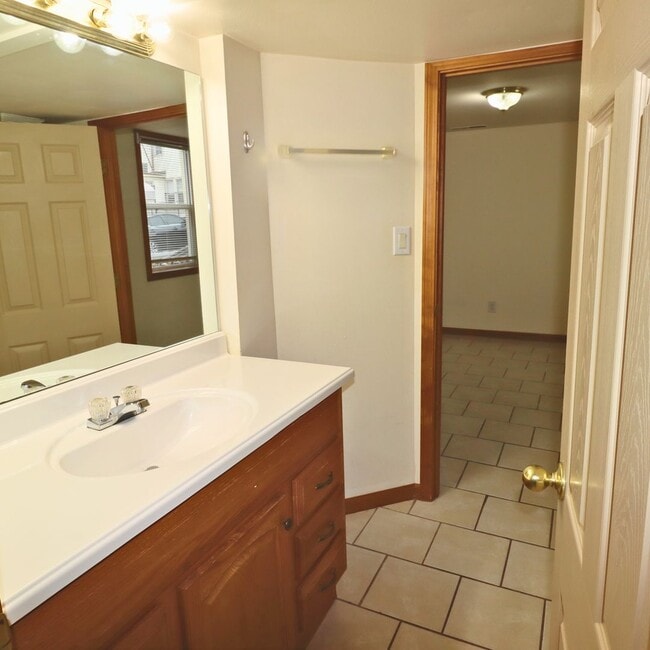 Photo - 1105 Hamilton Way Unit C