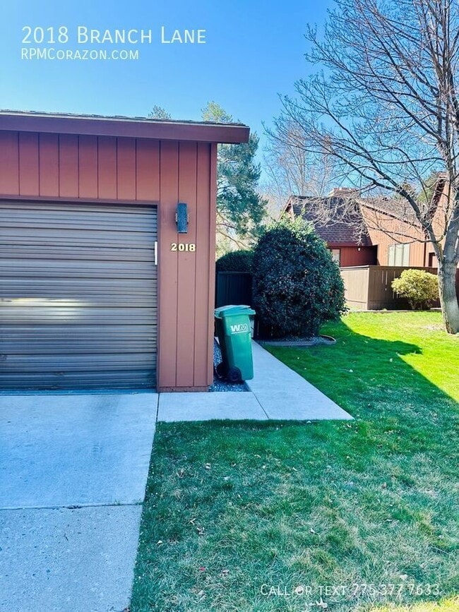 Photo - 2018 Branch Ln