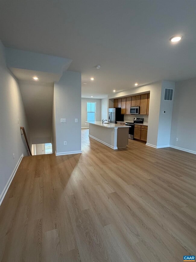 Photo - 5992 Cling Ln