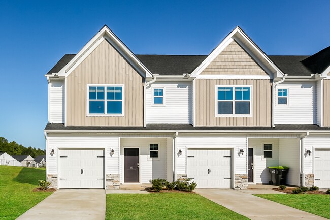 Building Photo - 10 Apricot Ln