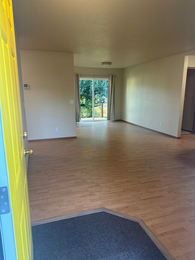 Photo - 306 E 12th Ave