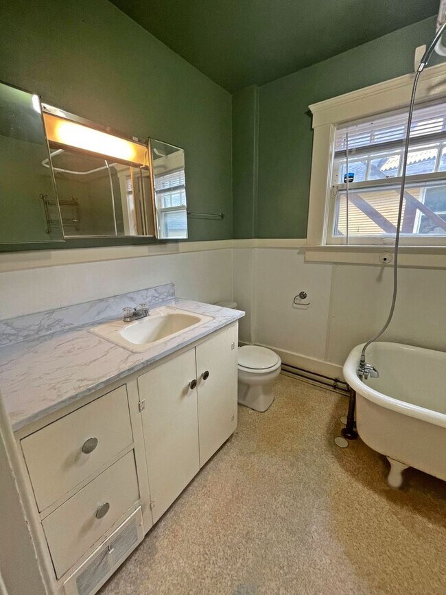 Photo - 914 Vaughn St Unit #2