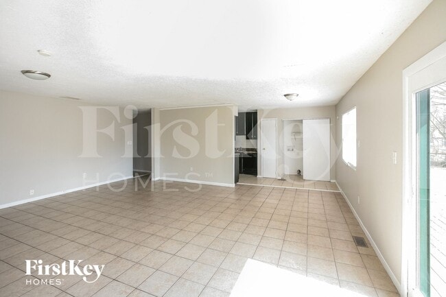 Photo - 8819 Timberwood Dr