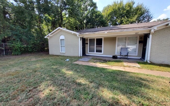 Building Photo - 1859 S Perkins Rd Rental