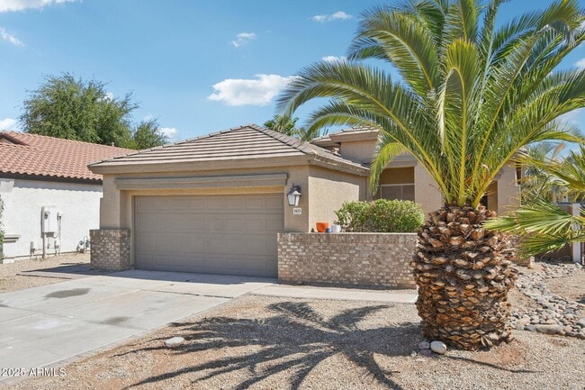 Photo - 2633 E Calle Del Norte Dr