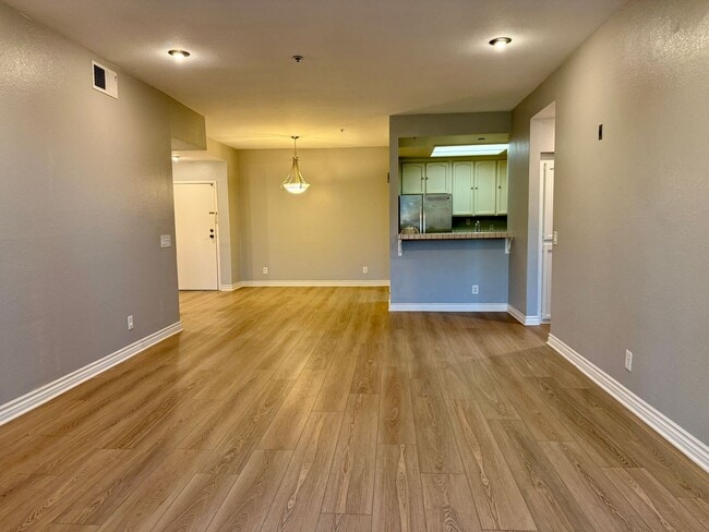 Photo - HUGE 2BD/2BA Bankers Hill Condo! ASSIGNED GARAGE PARKING! POOL!