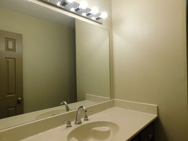 Photo - Charming 3 Bedroom 2 Bath House