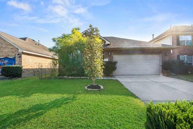 Photo - 8815 Rollick Dr