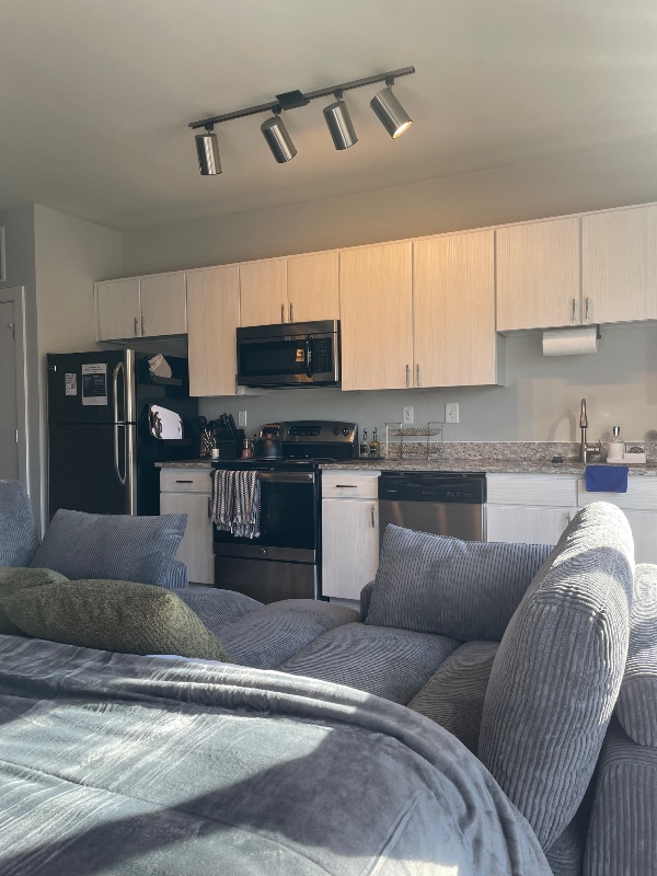 Photo - 255 North Highland Avenue Northeast