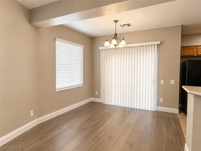 6868 Sky Pointe Dr Unit 2006