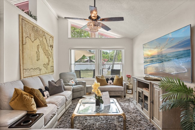 Photo - 4760 Lake Cecile Dr