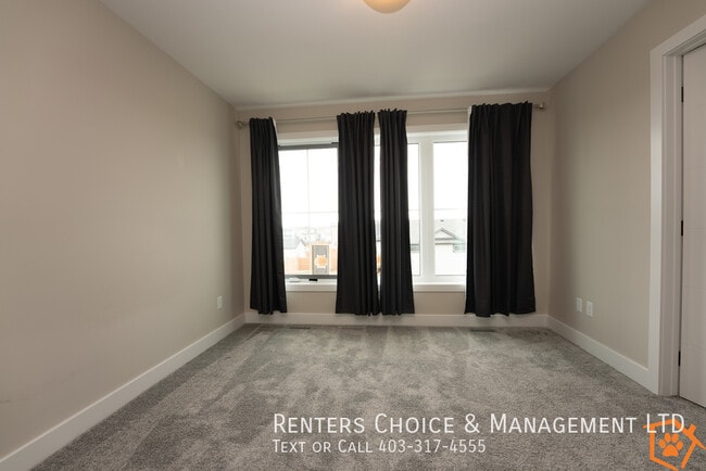Photo - Newer, Pet Friendly Townhouse with Extra Storage