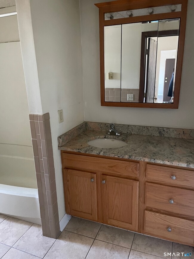 Photo - 872 State St Unit 874 #D