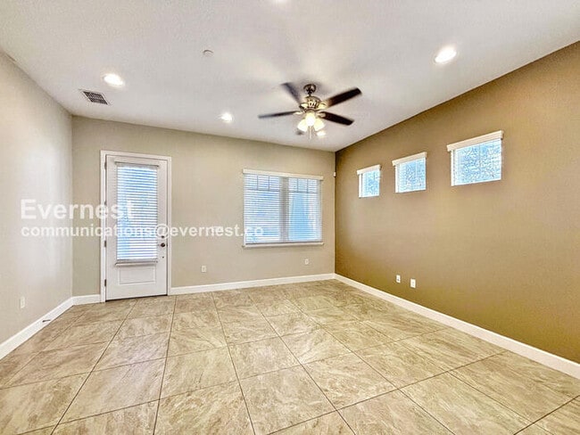 Photo - 13873 Benavente Ave