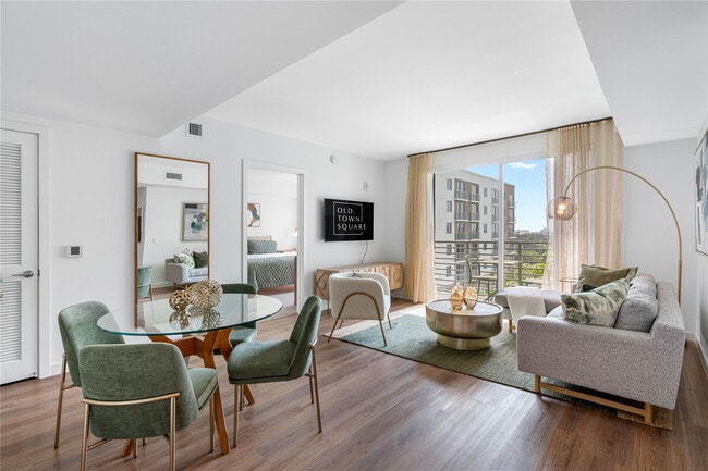 Photo - 200 NE 1st Ave Unit 1027