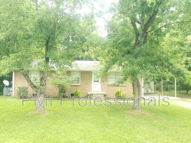 Building Photo - 206 Highland Ave Rental
