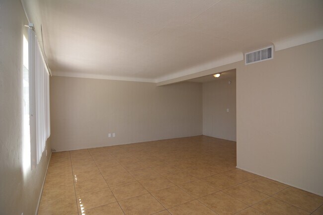 Photo - Remodeled 2 Bedroom 1 Bath Duplex! Great C...