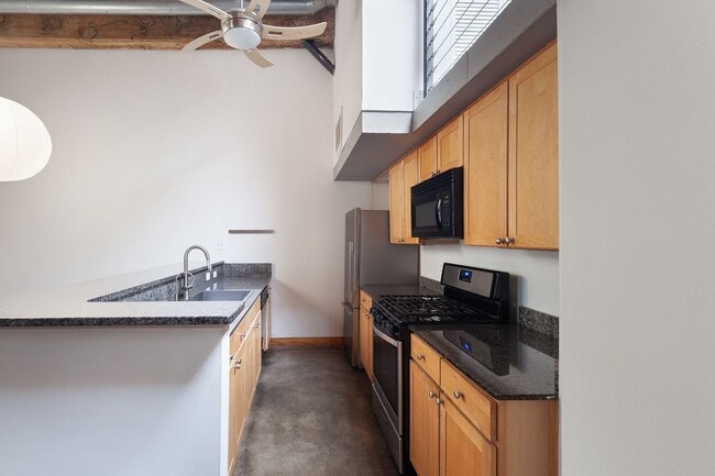 Photo - Industrial-Chic 2/2 Loft with Garage Near ...