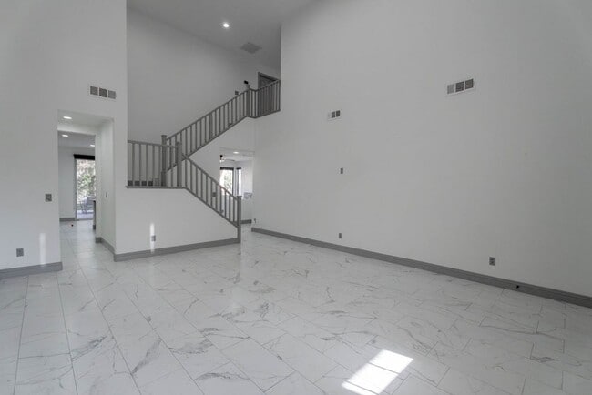 Photo - 9796 Altadena St