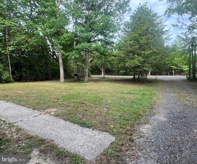 Photo - 125 Lower Shore Rd