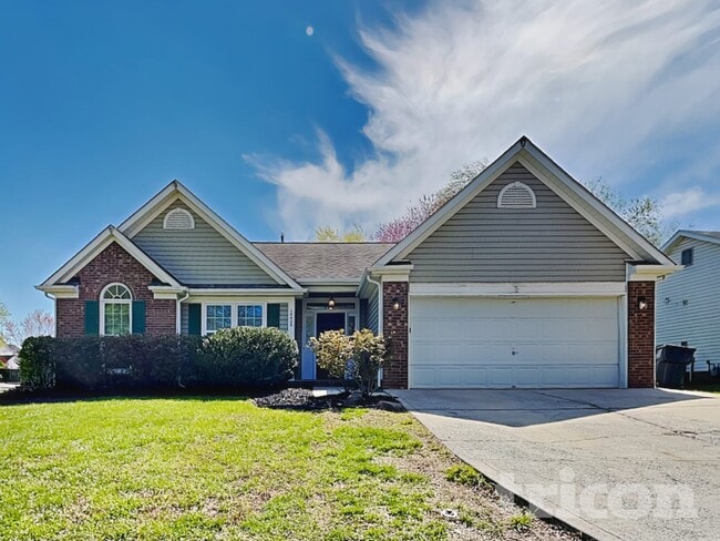 Building Photo - 14426 Planters Knob Ln