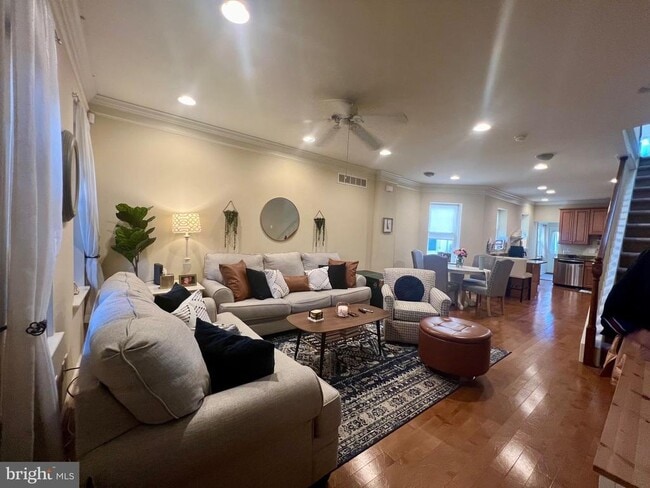 Photo - 1908 N Lincoln St