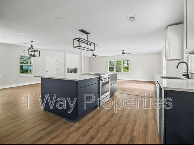 Photo - 80249 N Willie Rd