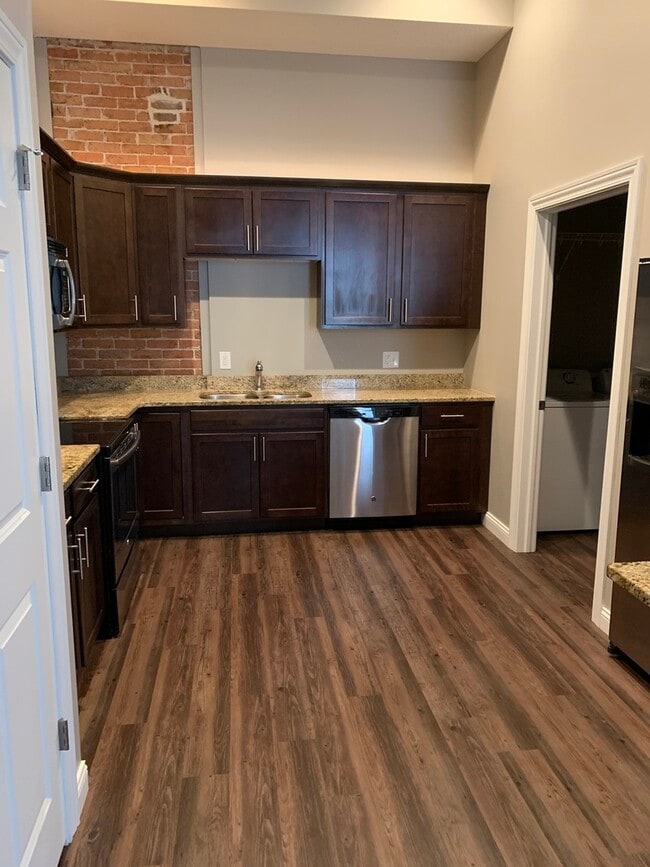 Photo - 1534 River Dr