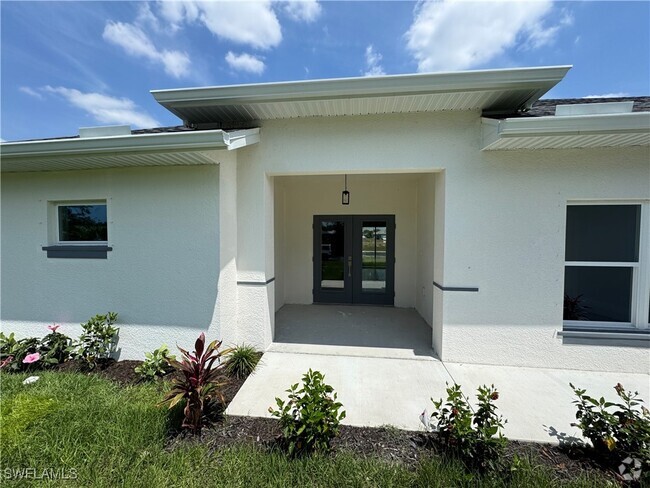 Building Photo - 3561 NE 9th Ave Rental