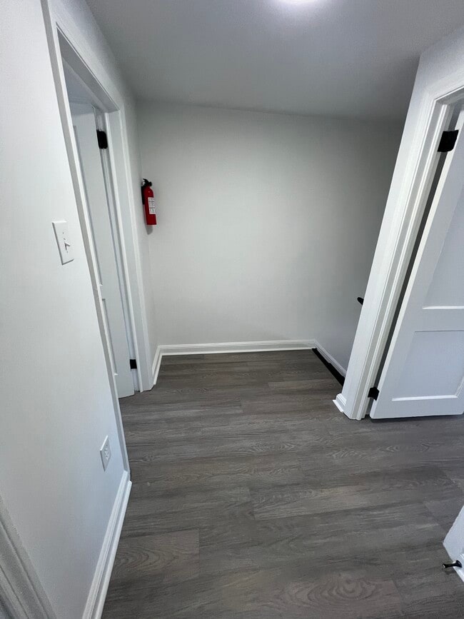 Photo - 363 W 22nd St