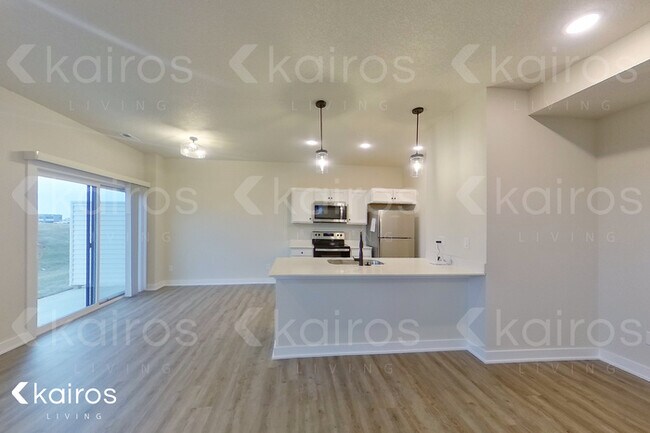 Photo - 6932 Holly Ct.