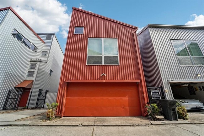 Building Photo - 6951 Ardmore St Rental
