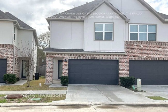 Building Photo - 10450 Executive Lake Dr