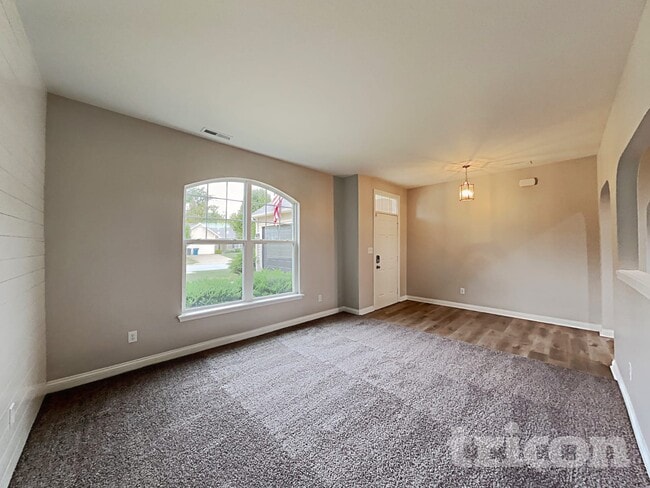 Photo - 2619 Harshaw Ct