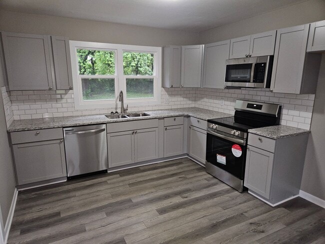 Photo - 3 bedroom / 2 Bath - Available Soon!