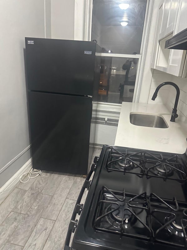 Photo - 425 Cherry St