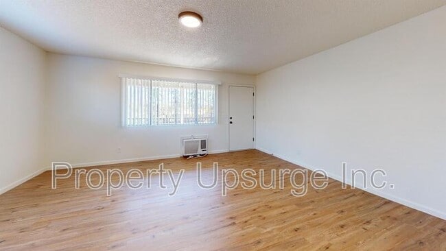 Photo - 3717 St Nicholas Ave